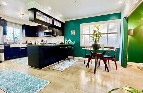 Woodland Hills House | Elegant, peaceful, contemporary hillside home w/tropical patio/colored lighting