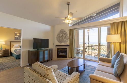 Carlsbad Resort | End of Summer Getaway! 2BR Ocean View Resort Carlsbad CA. walk to LEGOLAND!