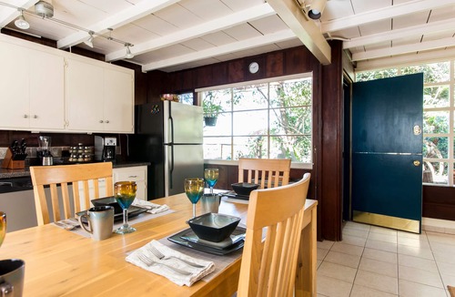 Beach Barber Tract House | Escape to La Jolla! Secluded MidCentury WindanSea Beach Bungalow, Bikes, Hot tub