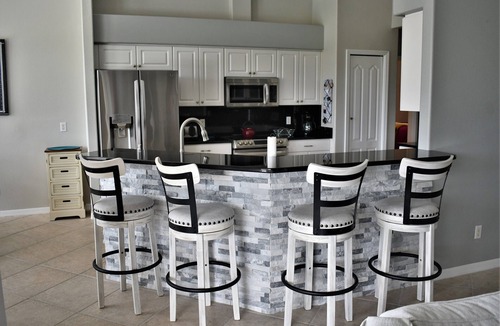 Sarasota House | Executive Pool Home In Gated Community Overlooking Golf Course