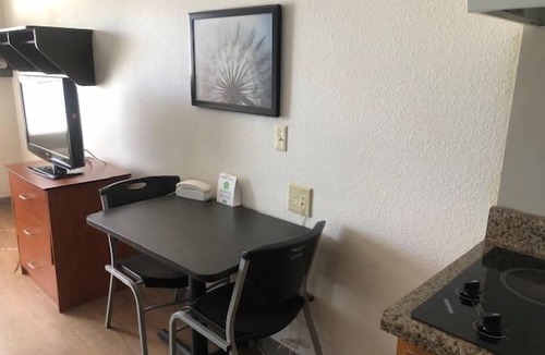 Callaway Hotel | Extended Stay America Select Suites - Panama City - Callaway