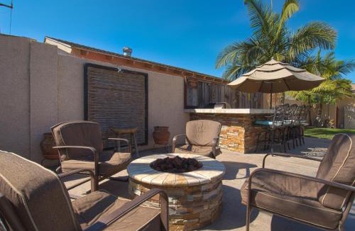 Hermosa Village House | F-20 Paradise Pier