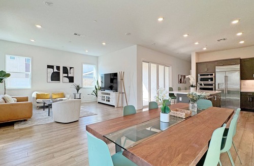 Lake Forest House | Fabulous 4-bedroom house with AC in irvine Lake Forest