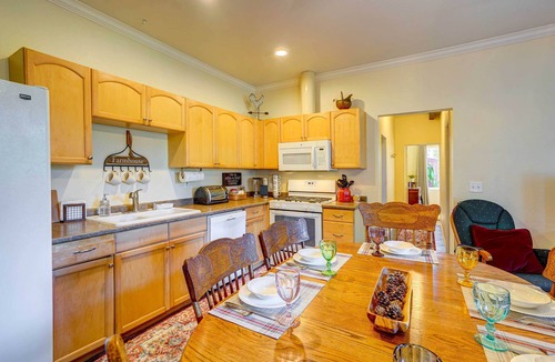 Fallbrook Cottage | Fallbrook Vacation Rental: 3 Mi to Wineries!