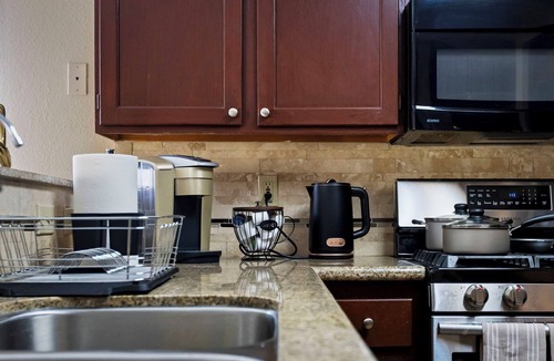 Las Vegas House | Family-Friendly 4BD Oasis w/Pool & Backyard/BBQ