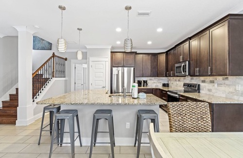 Villages of Crystal Beach House | Family Friendly ~ Gated Community ~ Lagoon Pool