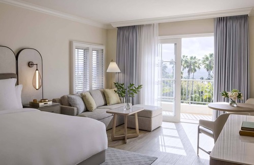 Aviara Villa | Four Seasons Aviara one bedroom/with living area/kitchen/dining/2 bathrooms