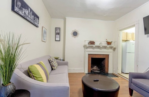 Fenway–Kenmore Apartment | Free Parking 2 Bed 1 Bath Steps from BU/Kenmore