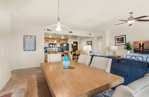 Baytowne Wharf Condo | Free Resort Tram | Stunning Bay Views from Corner Balcony | Bahia 4324 | Sandest