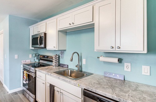 Myrtle Grove House | Fun in the Sun w/Family - Pensacola Duplex + Yard