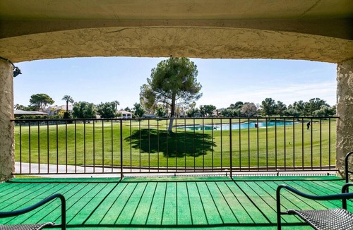 Winchester House | Gated- LV Country Club Sleeps 8