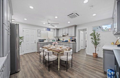 Mira Mesa House | Gated Yard, King Bed, Prime Location, 3-Bed 3-Bath