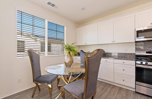 Fontana Condo | Golden Condo