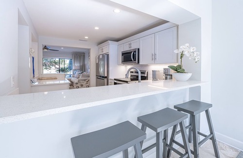 Sandestin House | Golf Cart ~ Lake Views ~ Community Pool ~ Patio