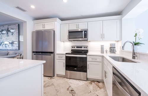 Sandestin House | Golf Cart ~ Lake Views ~ Community Pool ~ Patio