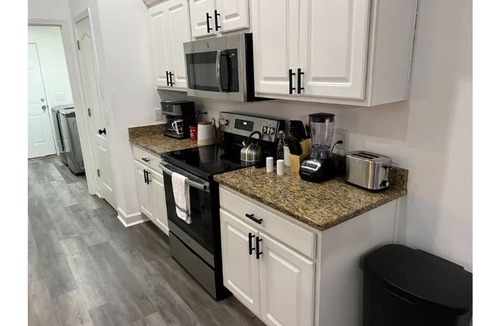 Emerald Shores House | Good Vibes On Gulf Near The Beach And Downtown