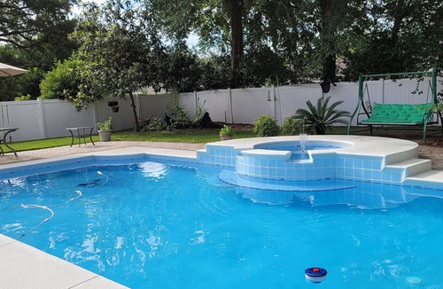 Niceville House | Gorgeous 5 bedroom home w/pool. Close to Destin Beaches. No cleaning fee!
