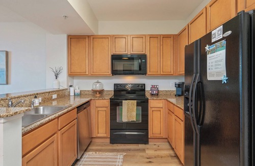 Indian Bayou Condo | GORGEOUS DESTIN SUITE W/BEACH & POOL VIEWS FROM PRIVATE BALCONY