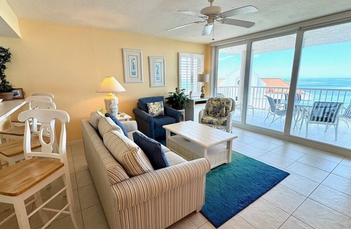 Park Shore Condo | Great views from this 12th floor condo! - CL1202