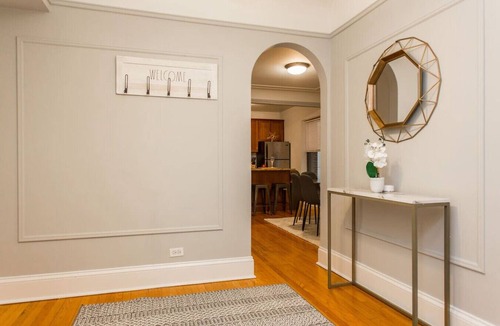 Streeterville Apartment | Guild #1 | Gold Coast Mag Mile Best Location