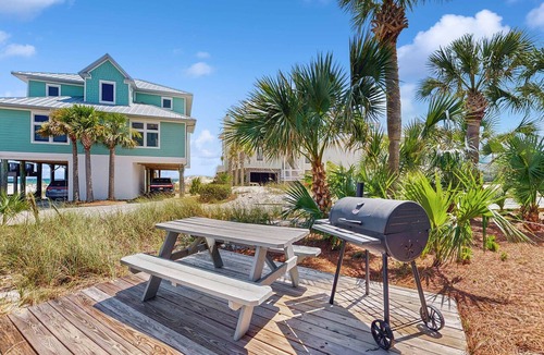 Gulf Trace Condo | Gulf-front duplex with amazing views & screened deck - right on the beach