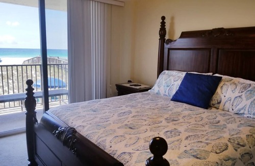 Navarre Beach Condo | Gulf Front View.