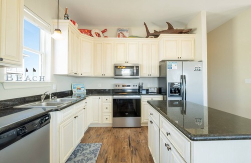 Villa Segunda House | Gulf View Home with Private Pool and Gulf and Bay Views!