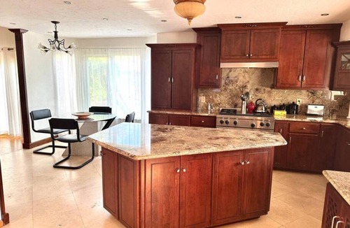 Lake Hodges House | Hacienda | Luxury Villa