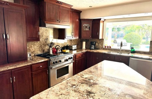 Lake Hodges House | Hacienda | Luxury Villa
