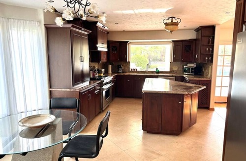 Lake Hodges House | Hacienda | Luxury Villa