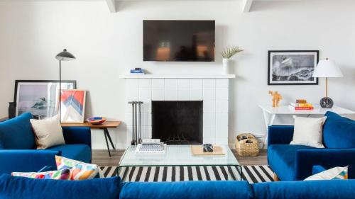 Beach Barber Tract Apartment | Hamilton II by AvantStay Beach House Rooftop Deck Newly Renovated Bungalow