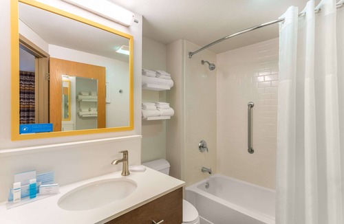 Southwest Area Hotel | Hampton Inn - Cedar Rapids