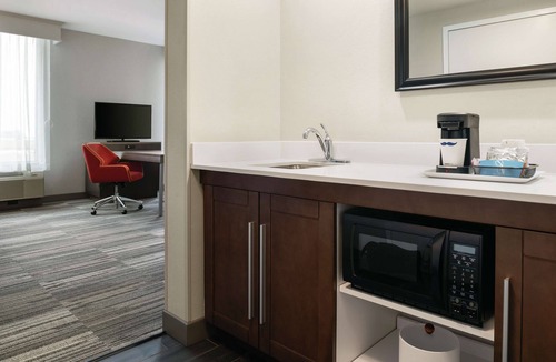 Champaign Hotel | Hampton Inn Champaign Southwest