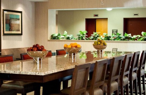 Warrington Hotel | Hampton Inn Doylestown