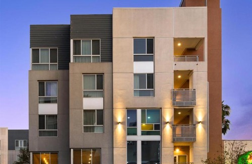 Pacific - Edison Hotel | Hampton Inn & Suites Los Angeles - Glendale