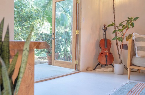 Topanga House | Heavenly Tree Spa - Treehouse Crystal Spa in Topanga Canyon