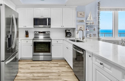Navarre Beach Condo | Heavenly View: Stunning Luxury Unobstructed GulfFront Wraparound + Beach Service
