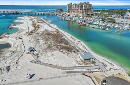 Crystal Beach House | Henderson Beach Villa #4- Six on the Beach