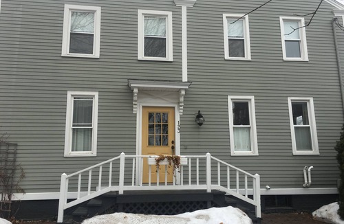 Hallowell Apartment | High End Apartment in Downtown Hallowell