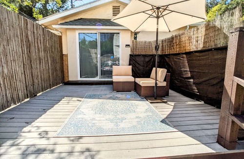 Beverly Glen House | Hillside 1BD 1BR house next to Bel Air, UCLA