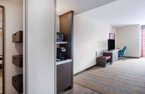 Westmont Hotel | Hilton Garden Inn Pomona Chino