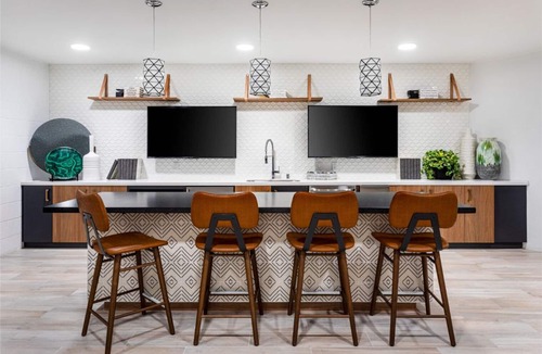 Westchester Apartment | Hip Westchester 1BR w/Gym, Pool, nr. beach & LAX, by Blueground
