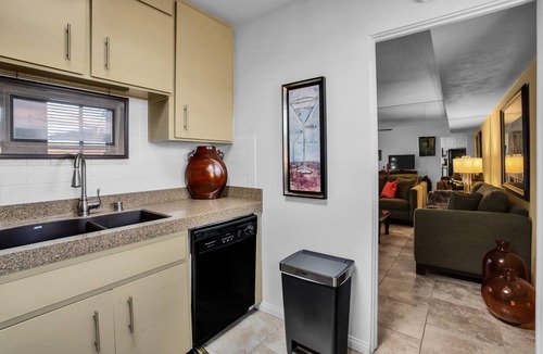 Historic Tennis Club Condo | Historic Mountain's Edge - A Ryson Property