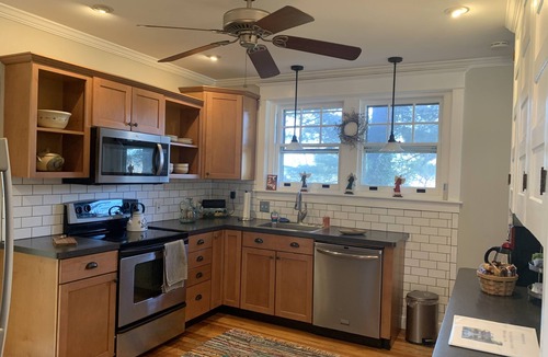 Macungie House | Home away from home. Close to Bear Creek Ski Resort, Philadelphia, & NYC.