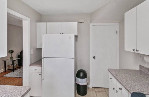 Libertyville House | Home w/2 Kitchen & Living Rooms, Near Naval Base!