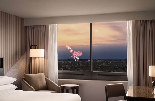 Anaheim Resort Hotel | Hotel Fera Anaheim, a DoubleTree by Hilton