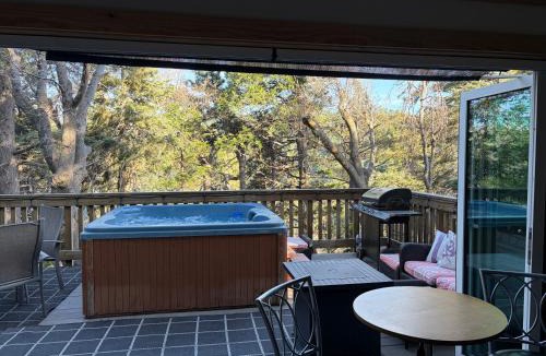 Arrowhead Villas House | Inside Out Cottage Nature | FIFA Ready!
