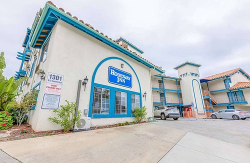 San Clemente Apartment | King Bed Walkin|San Clemente