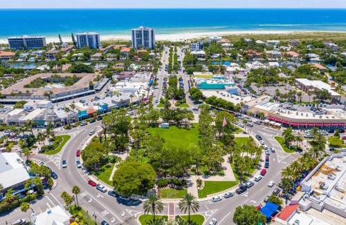 Saint Armands Key House | Kingston Arms On Lido Key 1BR