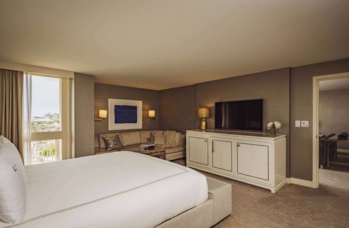 Beverly Hills Hotel | L'Ermitage Beverly Hills